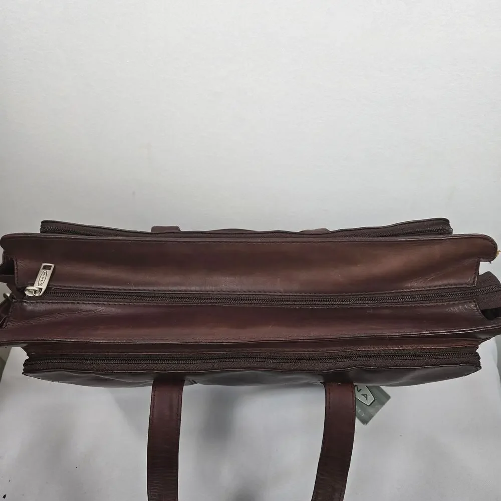 Dilana Executive Series Leather Briefcase.